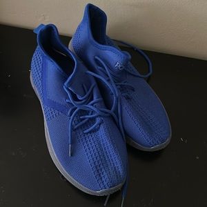 Royal Blue Men’s sneakers. Sz 11